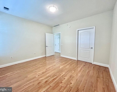 525 N Fayette Street - Photo Thumbnail 9