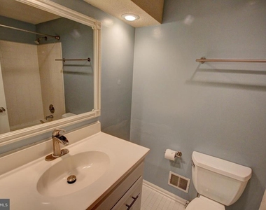 4 Fendall Avenue - Photo Thumbnail 16