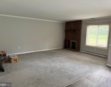 204 Village Road - Photo Thumbnail 6
