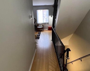 2610 Parrish Street - Photo Thumbnail 12