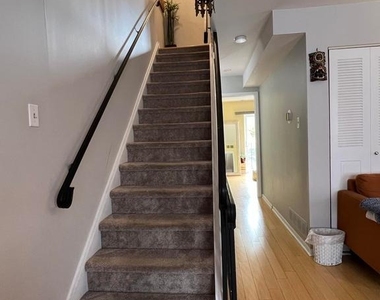 2610 Parrish Street - Photo Thumbnail 2