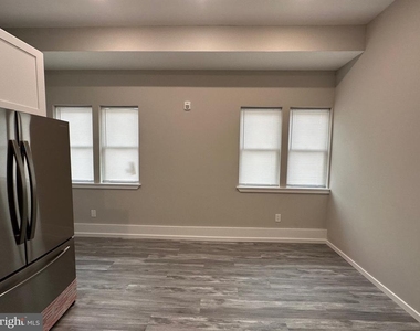 1225 W Dauphin Street - Photo Thumbnail 10