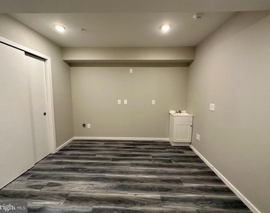 1225 W Dauphin Street - Photo Thumbnail 31