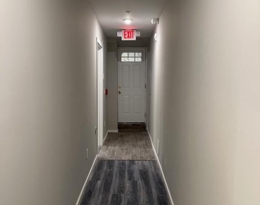 1225 W Dauphin Street - Photo Thumbnail 24