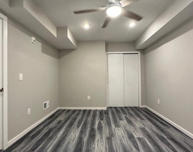 1225 W Dauphin Street - Photo Thumbnail 28