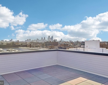 2000 Dreer Street - Photo Thumbnail 17