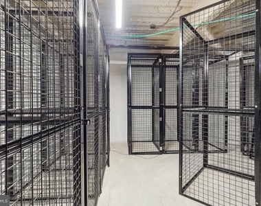2000 Dreer Street - Photo Thumbnail 31