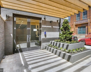 2000 Dreer Street - Photo Thumbnail 42