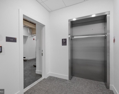2000 Dreer Street - Photo Thumbnail 32