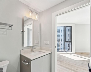 3748-9 Lancaster Avenue - Photo Thumbnail 20