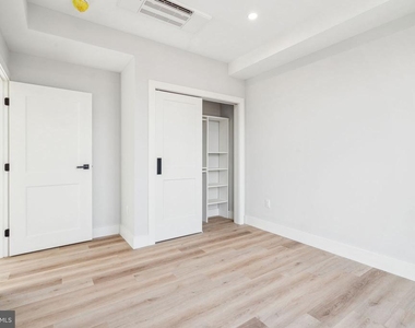3748-9 Lancaster Avenue - Photo Thumbnail 17