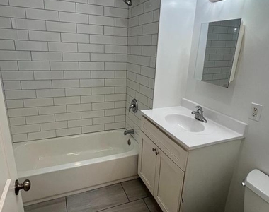 2823 Amber Street - Photo Thumbnail 7