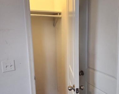1822 W Norris Street - Photo Thumbnail 8