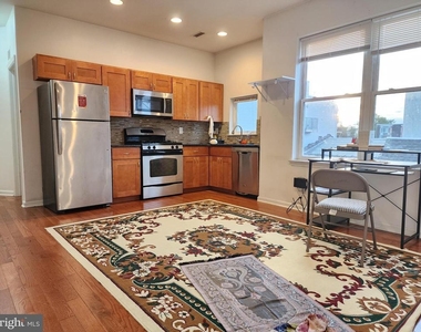 1822 W Norris Street - Photo Thumbnail 3