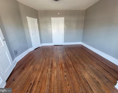 4554 N Smedley Street - Photo Thumbnail 17