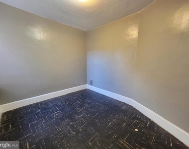 4554 N Smedley Street - Photo Thumbnail 23