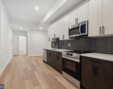 1704 Frankford Avenue - Photo Thumbnail 1
