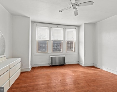 4935 Old York Road - Photo Thumbnail 3