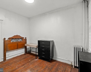 4935 Old York Road - Photo Thumbnail 5