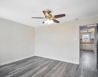 6518 Belmar Street - Photo Thumbnail 1