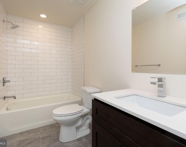 1500 N Randolph Street - Photo Thumbnail 5