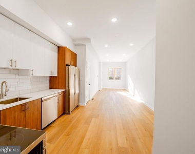 4159 Westminster Avenue - Photo Thumbnail 6