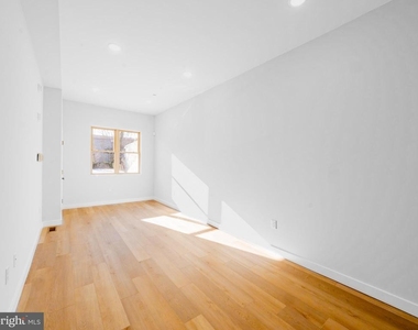 4159 Westminster Avenue - Photo Thumbnail 13