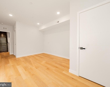 4159 Westminster Avenue - Photo Thumbnail 21