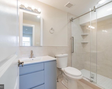 5047 Baltimore Avenue - Photo Thumbnail 8