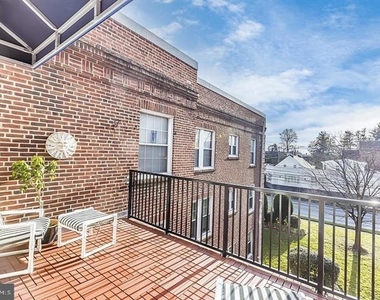 104 Woodside Road - Photo Thumbnail 25