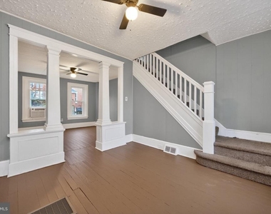 24 E 5th Street - Photo Thumbnail 4