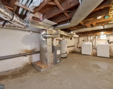 24 E 5th Street - Photo Thumbnail 17