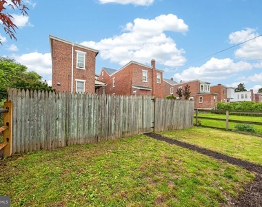 24 E 5th Street - Photo Thumbnail 20