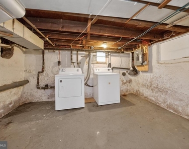 24 E 5th Street - Photo Thumbnail 19