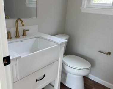12 Wren Road - Photo Thumbnail 9