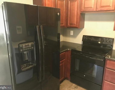 4701 Pennell - Photo Thumbnail 2