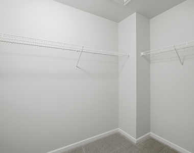2780 Ashcombe Drive - Photo Thumbnail 30