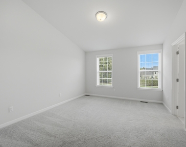 2780 Ashcombe Drive - Photo Thumbnail 28