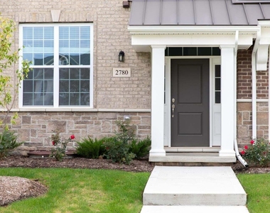 2780 Ashcombe Drive - Photo Thumbnail 1
