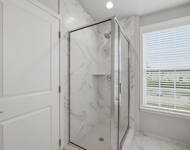 2780 Ashcombe Drive - Photo Thumbnail 34