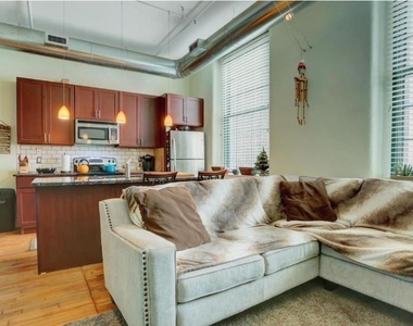 200 Lincoln Avenue - Photo Thumbnail 4
