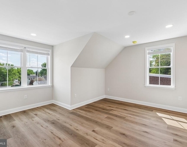 23 Christman Street - Photo Thumbnail 22