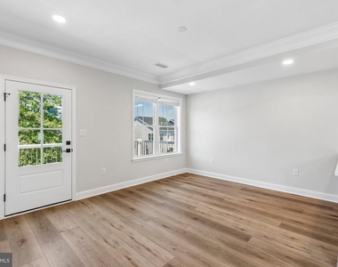 23 Christman Street - Photo Thumbnail 13