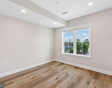 23 Christman Street - Photo Thumbnail 14