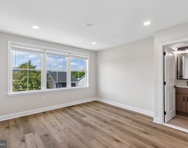 23 Christman Street - Photo Thumbnail 23