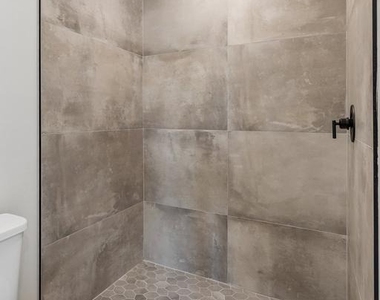 23 Christman Street - Photo Thumbnail 27