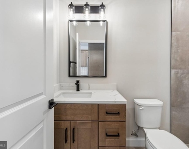 21 Christman Street - Photo Thumbnail 17