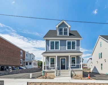21 Christman Street - Photo Thumbnail 29