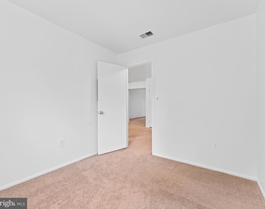 1809 Silver Court - Photo Thumbnail 17