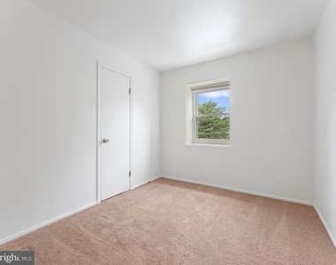 1809 Silver Court - Photo Thumbnail 16